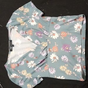 YMI Collections Small Green Floral Crop Top